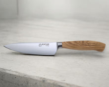 Lade das Bild in den Galerie-Viewer, Kochmesser "Samira" - 16cm - Olivenholz