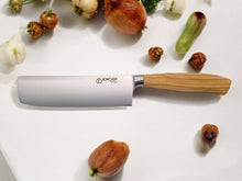 Lade das Bild in den Galerie-Viewer, Nakiri "Elias" - 17cm - Olivenholz